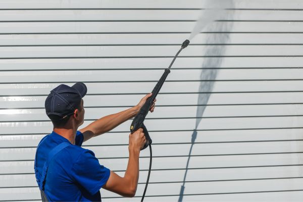 Cost of Siding Washing in Navarre