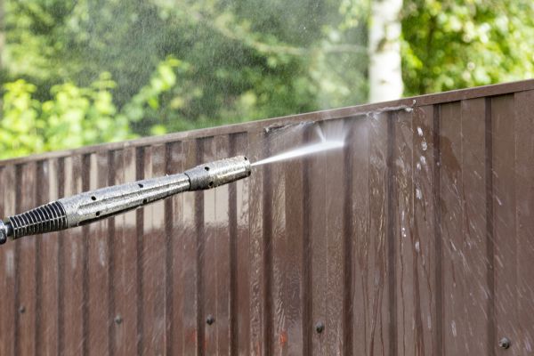Cost of Vinyl Fence Cleaning in Navarre