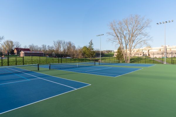 Cost of Tennis Court Cleaning in Navarre