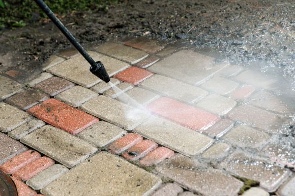 Cost of Paver Patio Cleaning in Navarre