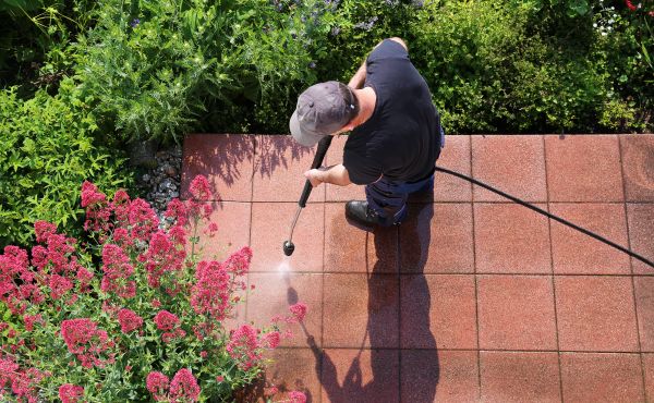 Cost of Terrace Cleaning in Navarre