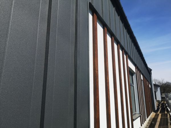 Cost of Aluminum Siding Power Washing in Navarre