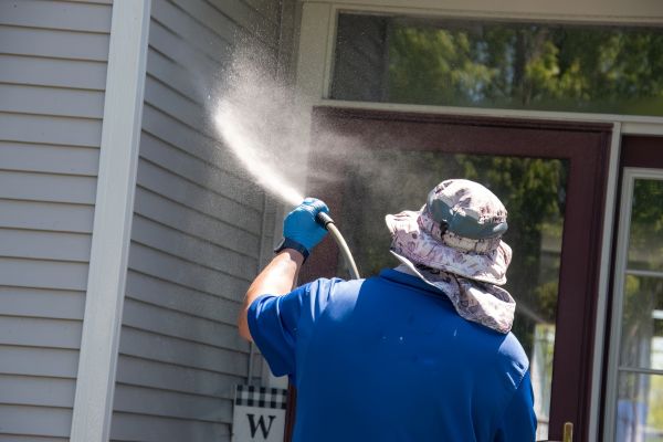 Cost of Siding Pressure Washing in Navarre